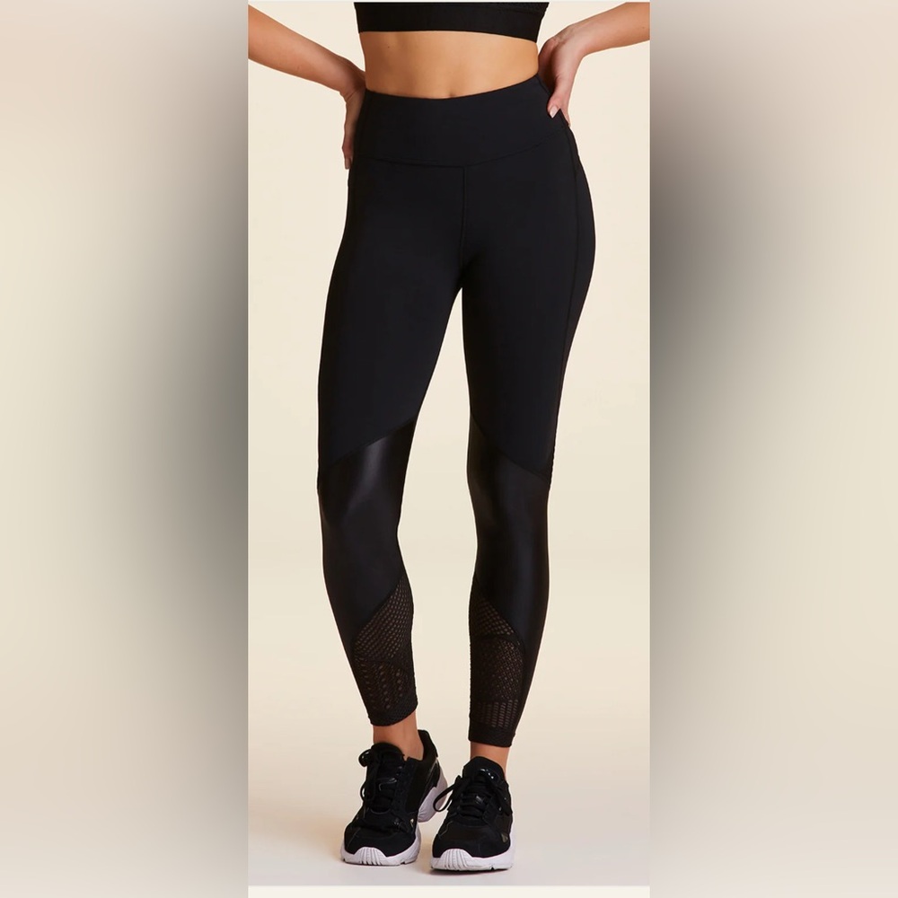 ALALA Black Women's Leggings